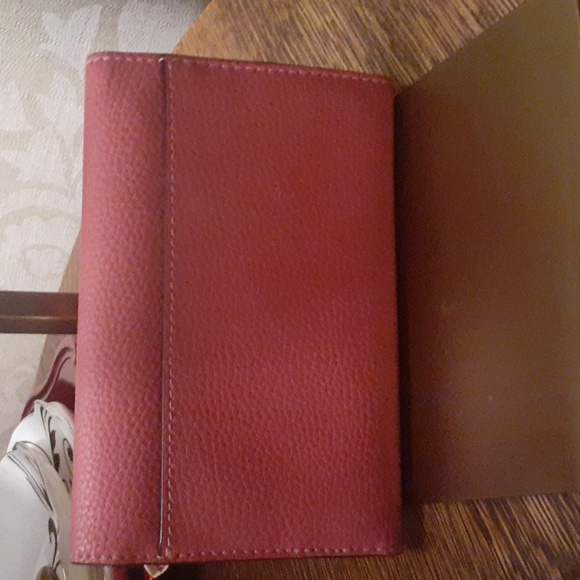 COACH PINK TRI FOLD LEATHER WALLET EXC - Picture 2 of 10
